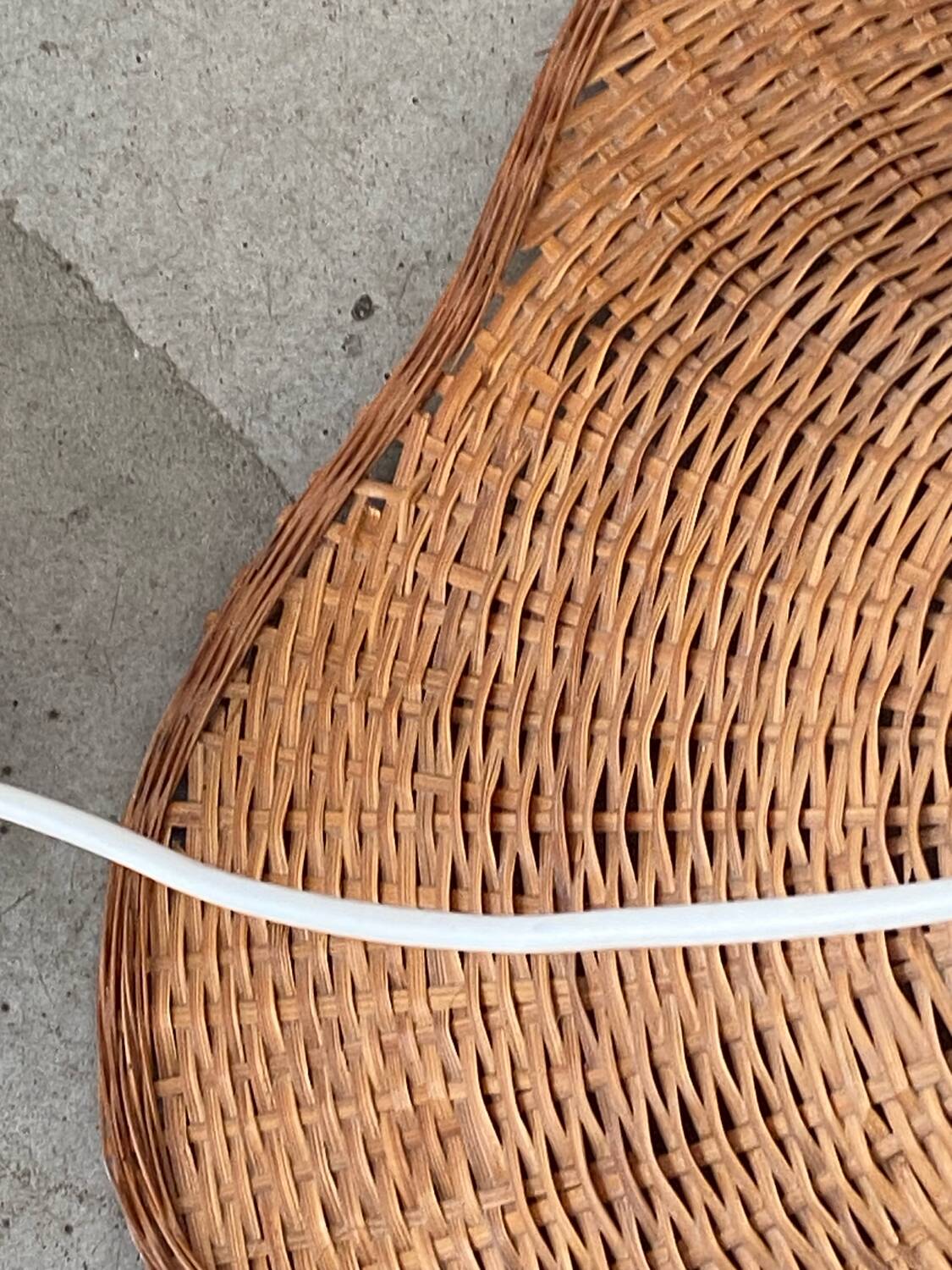 Rattan pendant light