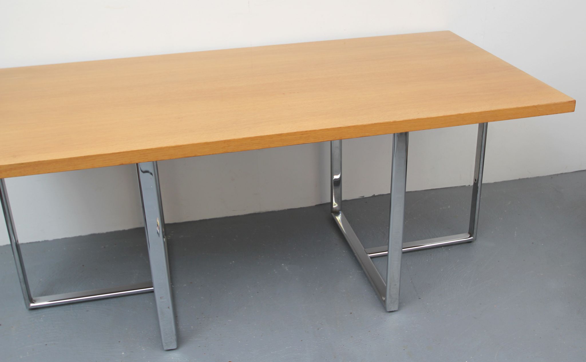 Bureau bureau en chêne clair - 1970