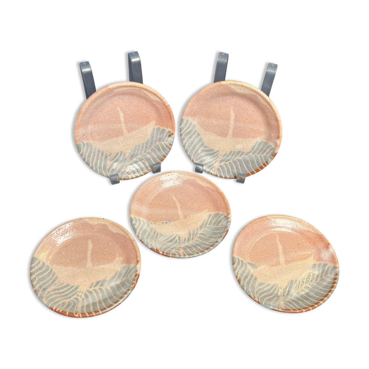 Set of five small Korean stoneware plates with pink crane, 20th century