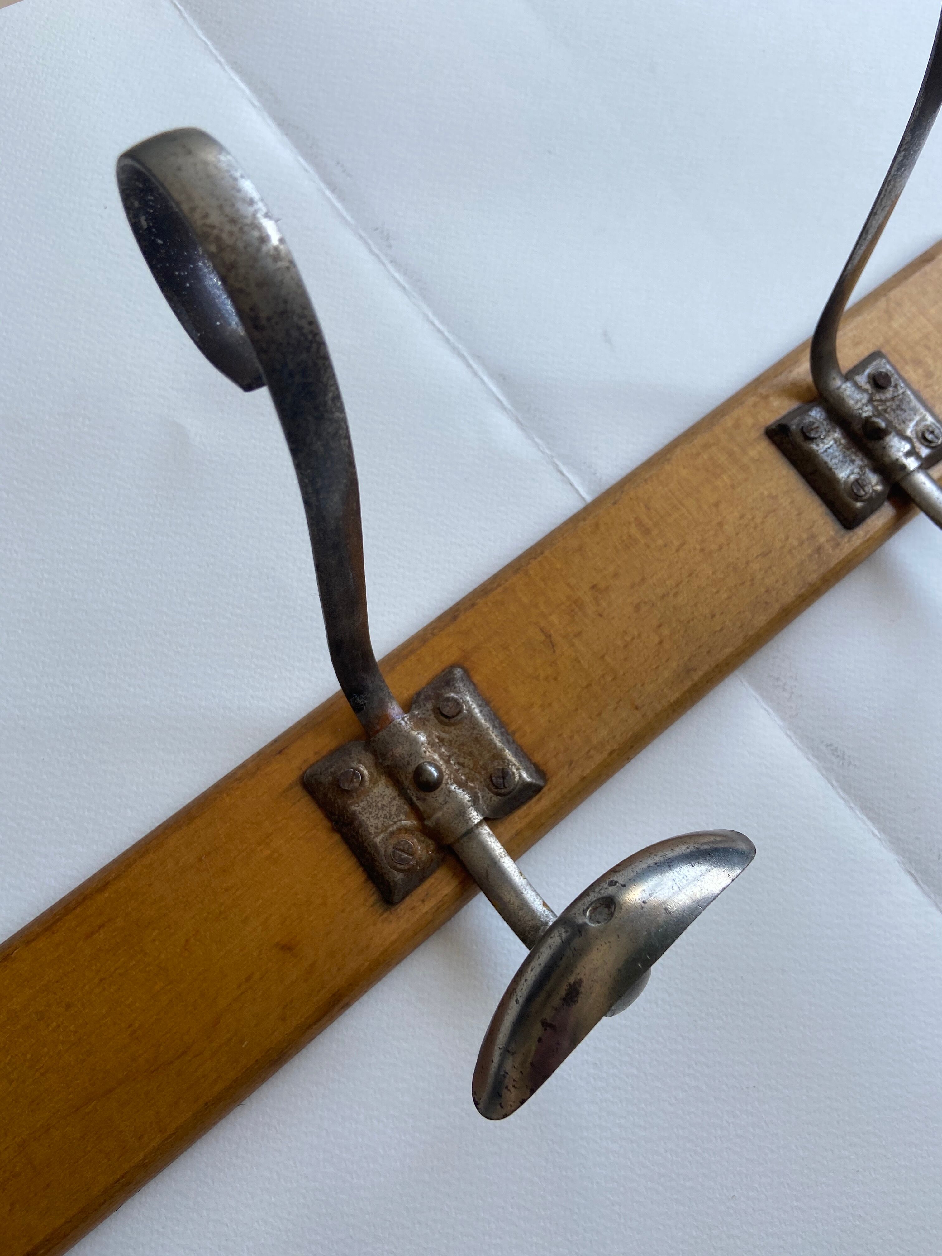 3-patères wall coat rack