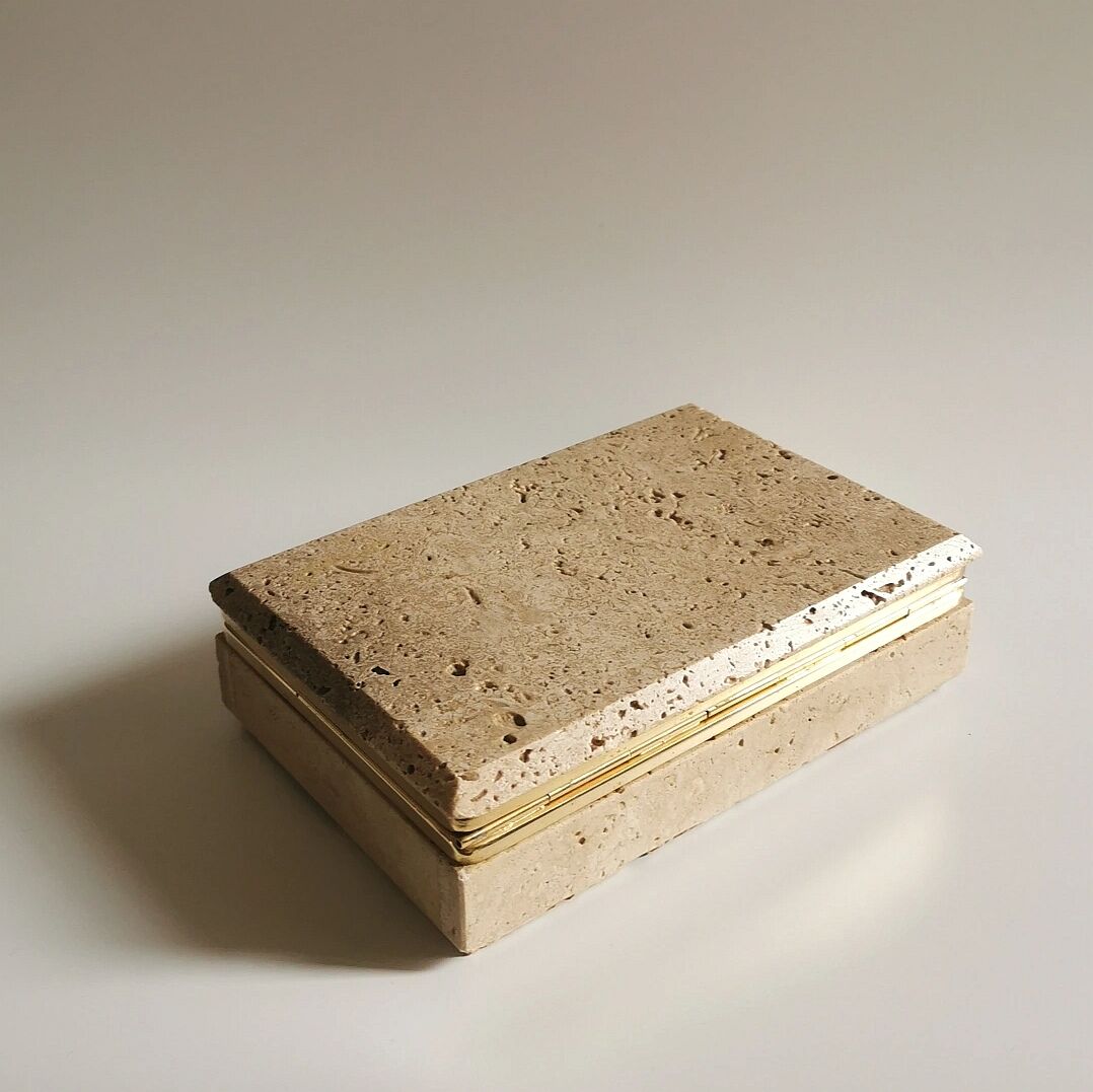Travertine box, Cerri Nestore, 1970