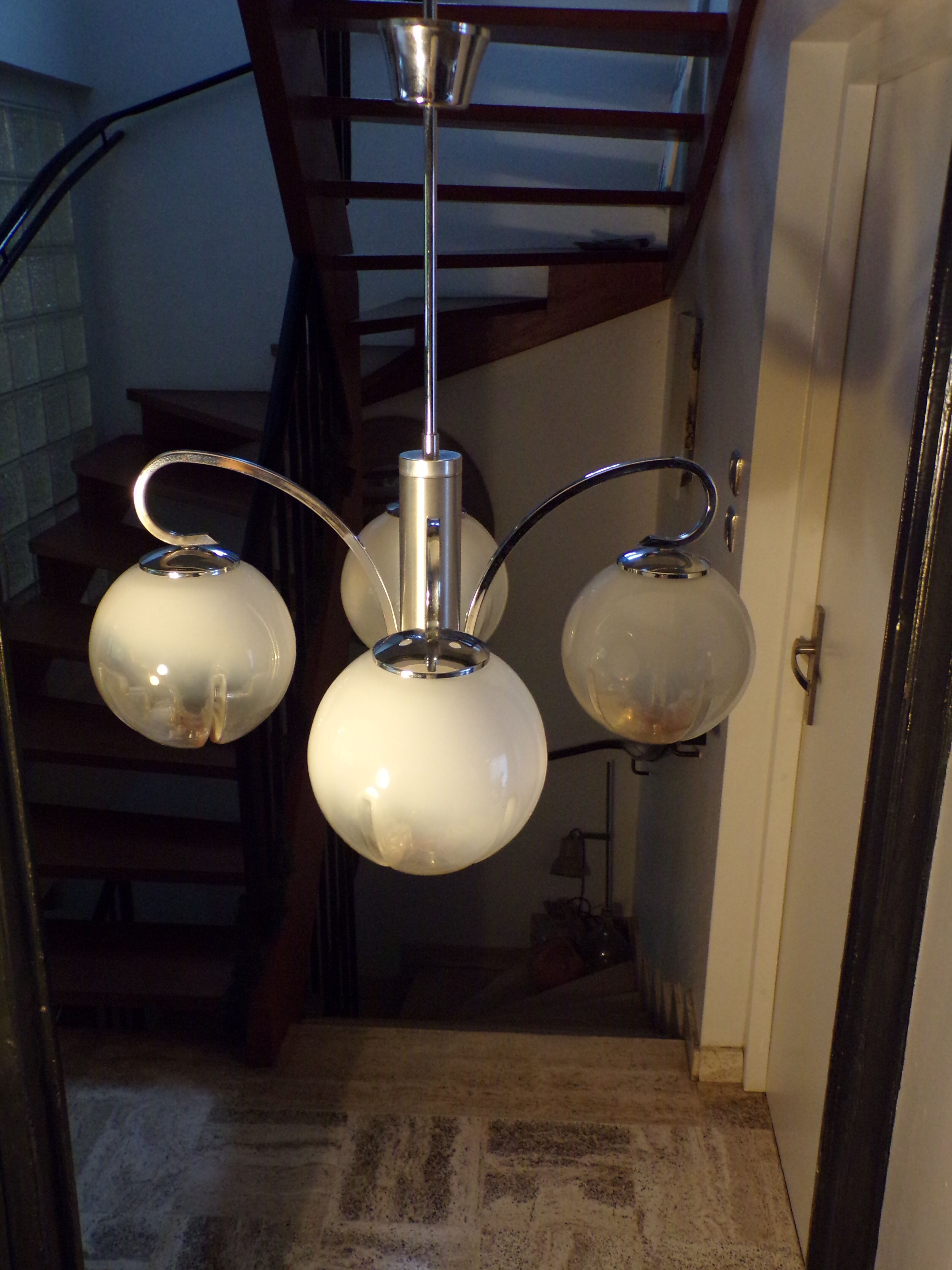 Delmas chandelier with Mazzega globes