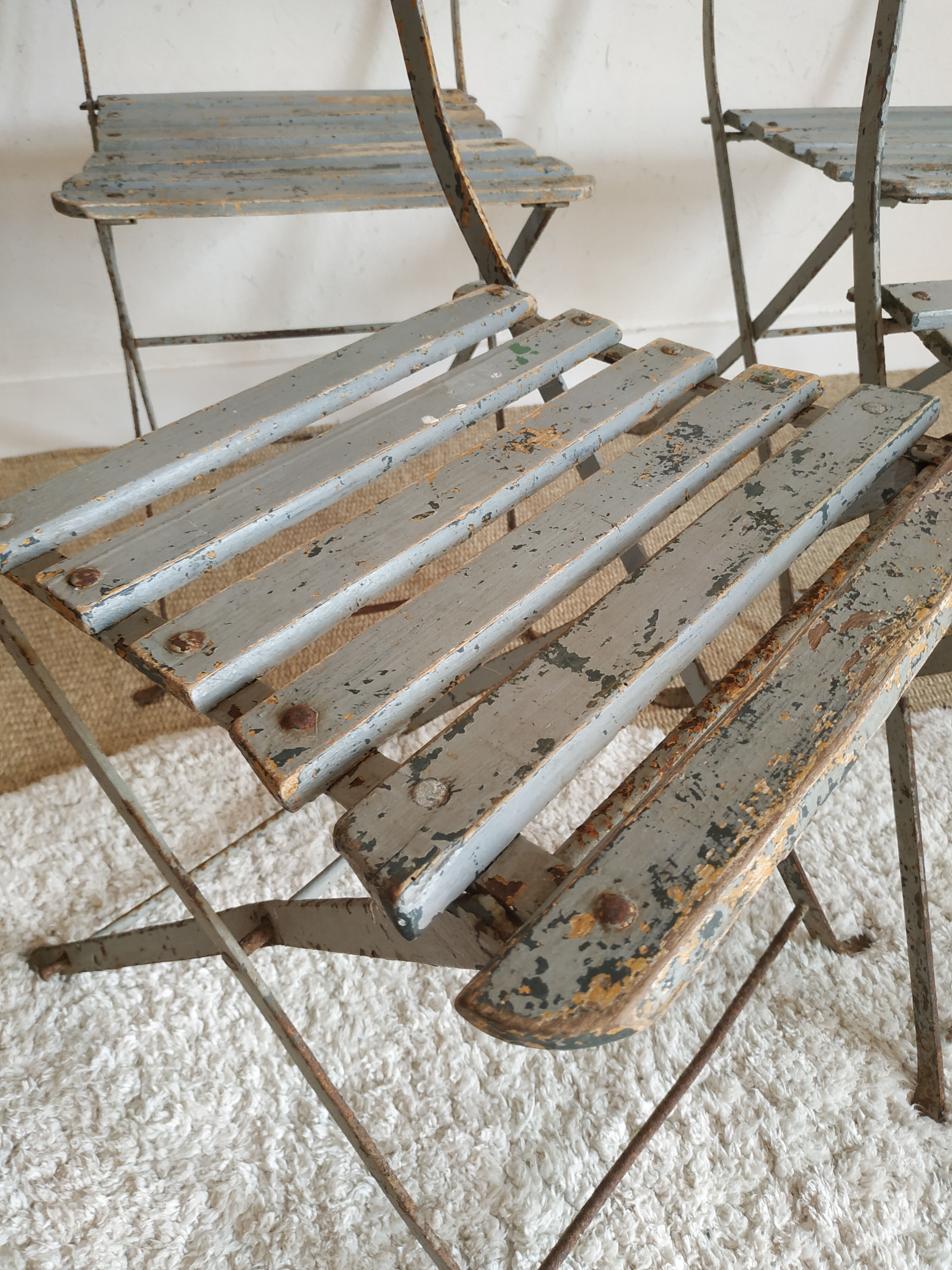 Patinated garden folding chairs - metal and wood -
