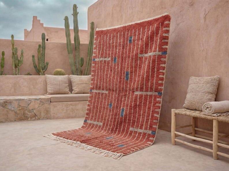 Handmade traditional artisanal Moroccan Atlas rug, size 140/260 cm.