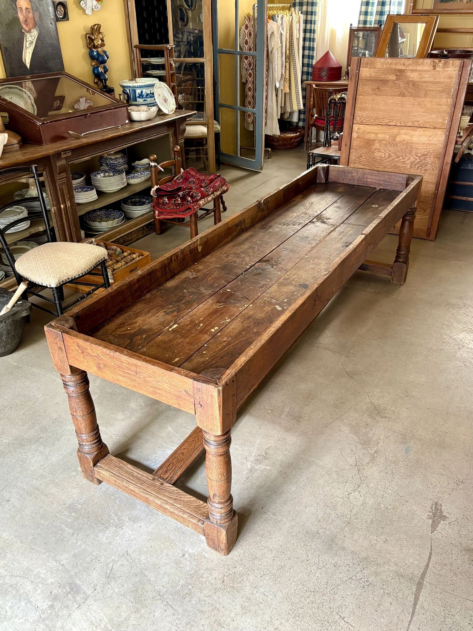 Table de drapier en bois massif 237 x 79 cm