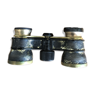 Theatre binoculars