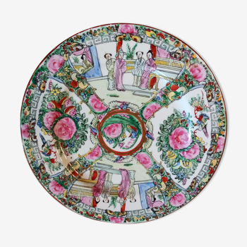 Chinese porcelain plate decorated in Hong Kong