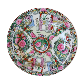 Chinese porcelain plate decorated in Hong Kong