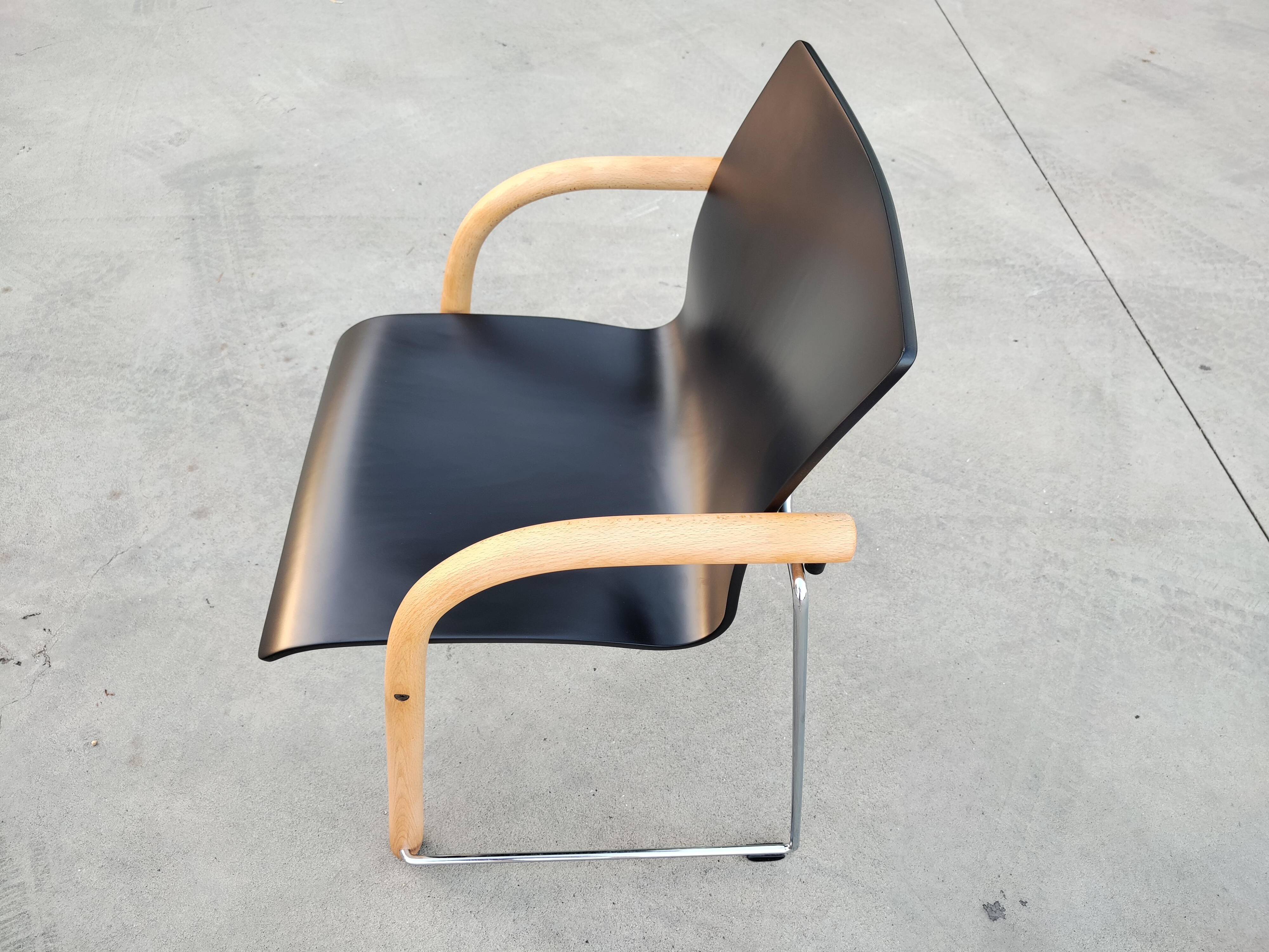 Set of 4 Thonet chairs model S320 renovated by Wulf Schneider and Ulrich Bohme, 1984