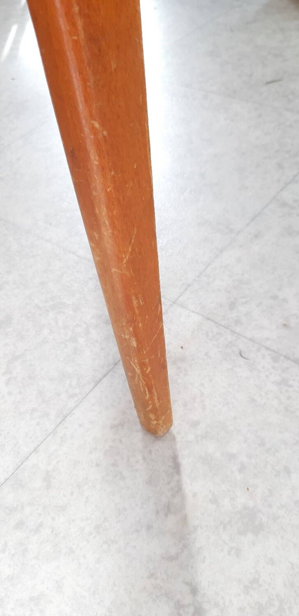 Vintage 1950s 60s dining room chair with tapered legs