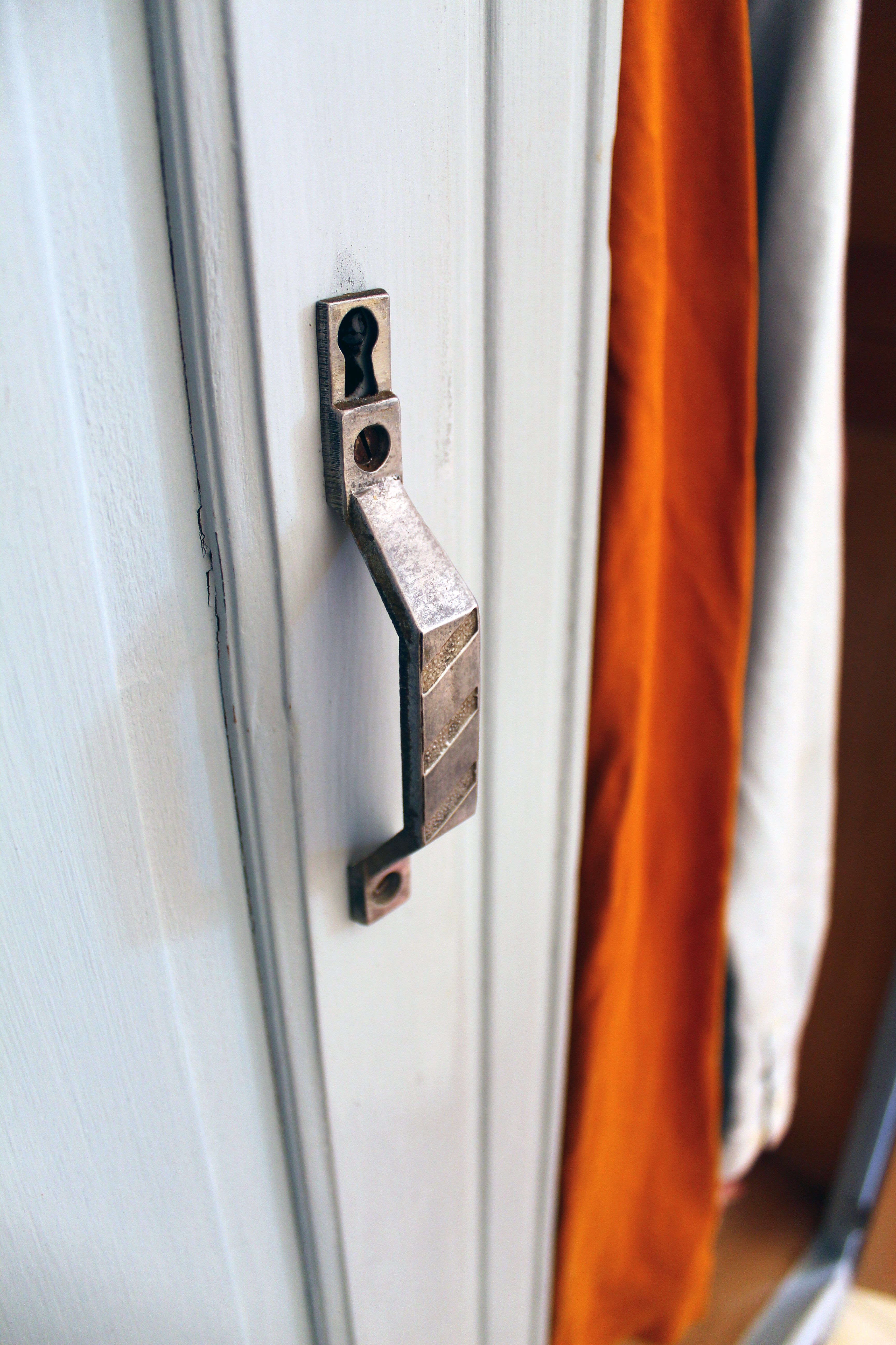 Parisian wardrobe year 60