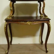 Table console / desserte de style Louis XV à deux plateaux