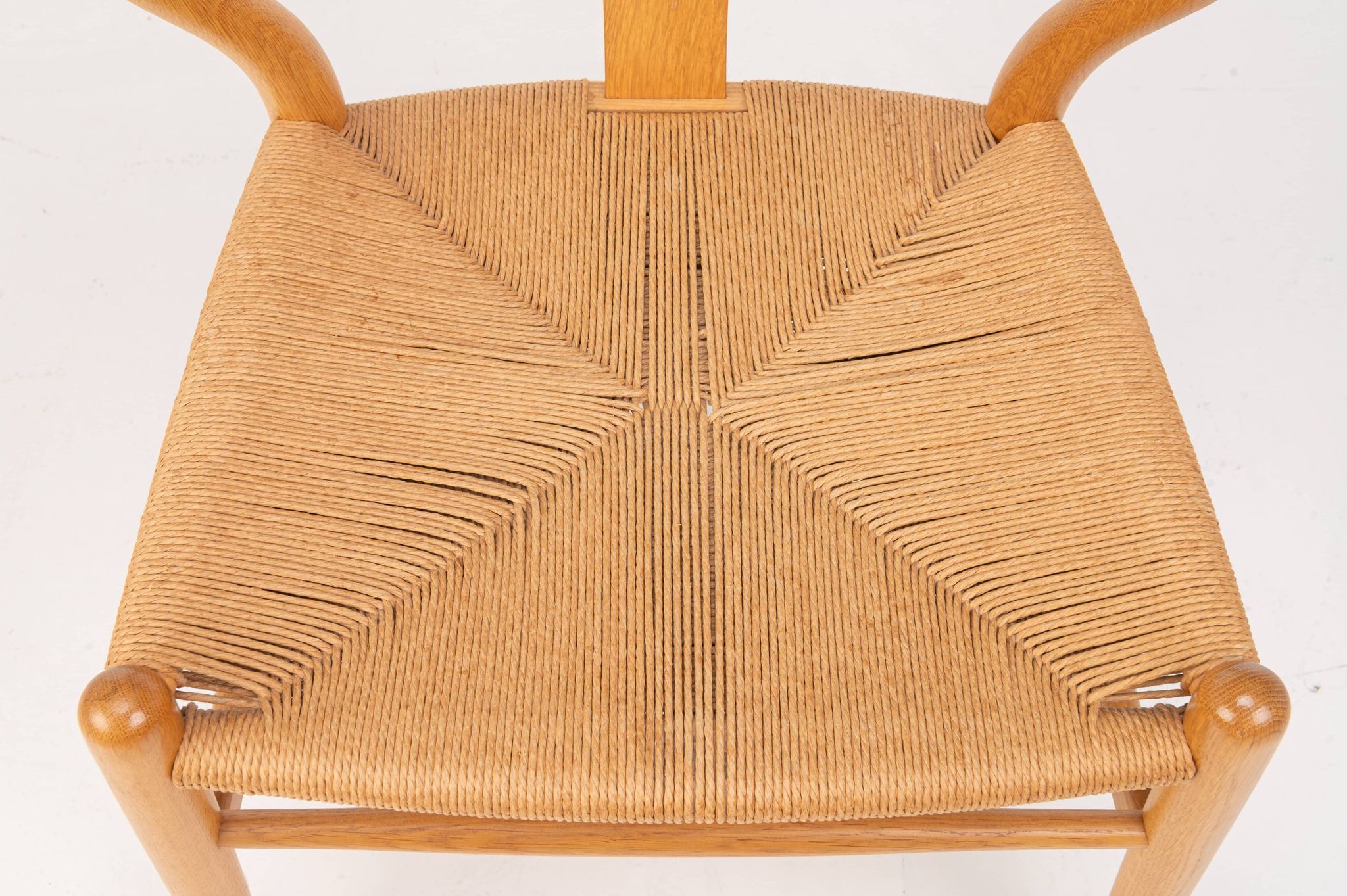 Set of 6 'CH24' wishbone dining chairs by Hans J Wegner for Carl Hansen, De