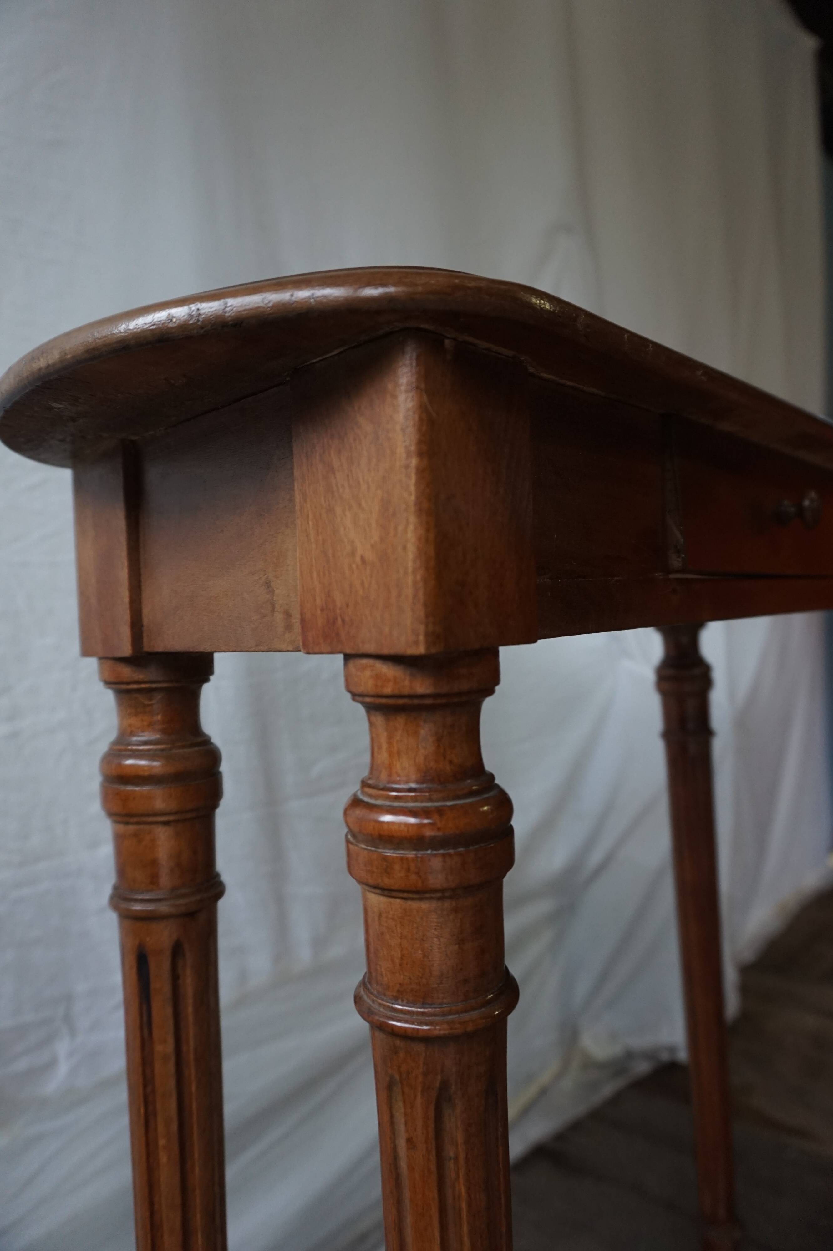 Table de fumeur