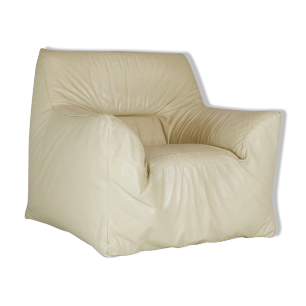 Fauteuil cuir et mousse couleur crème, France, circa 1970