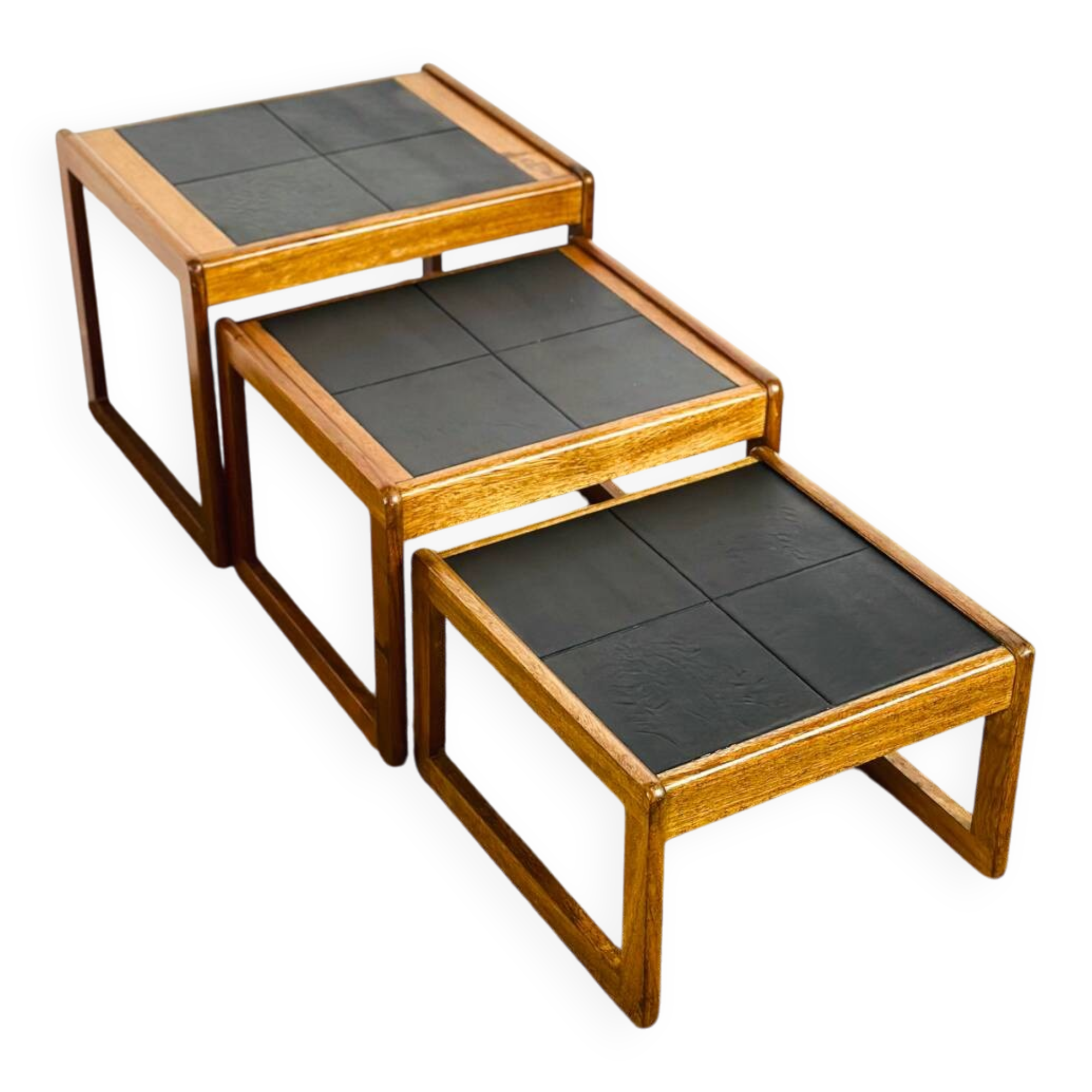 Vintage 1960 nesting coffee table