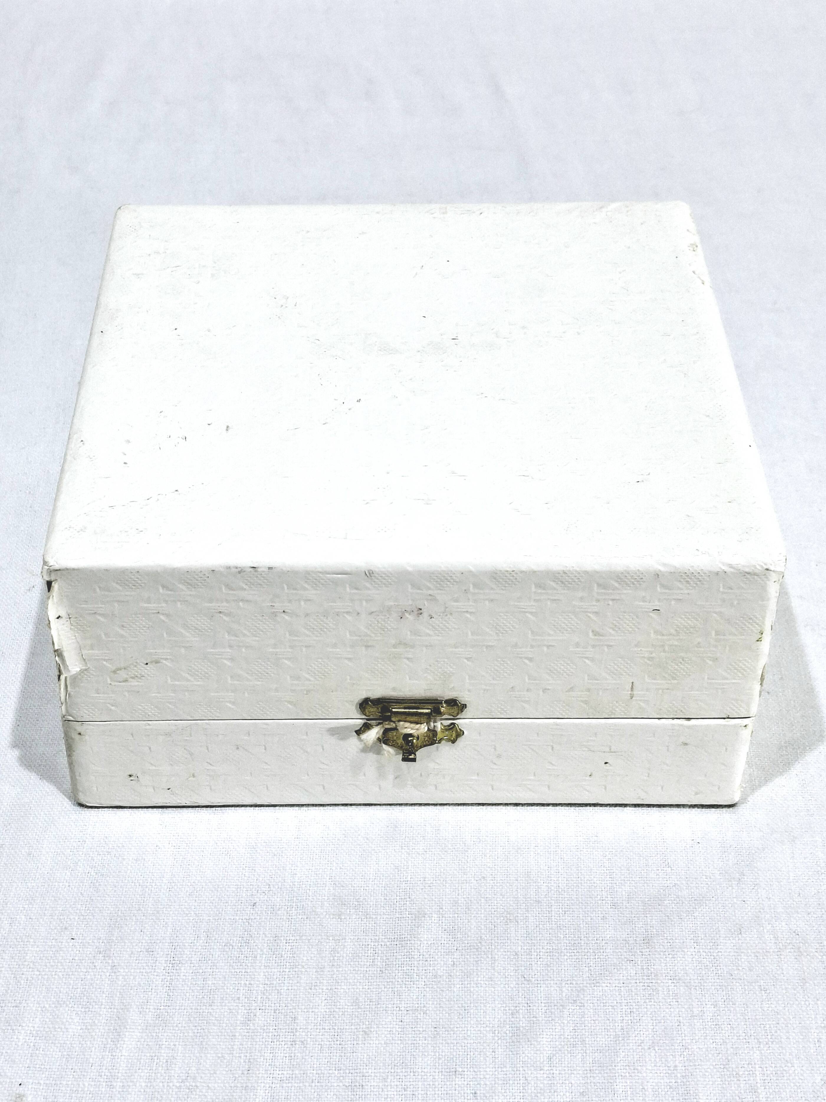 Silver-plated birth box