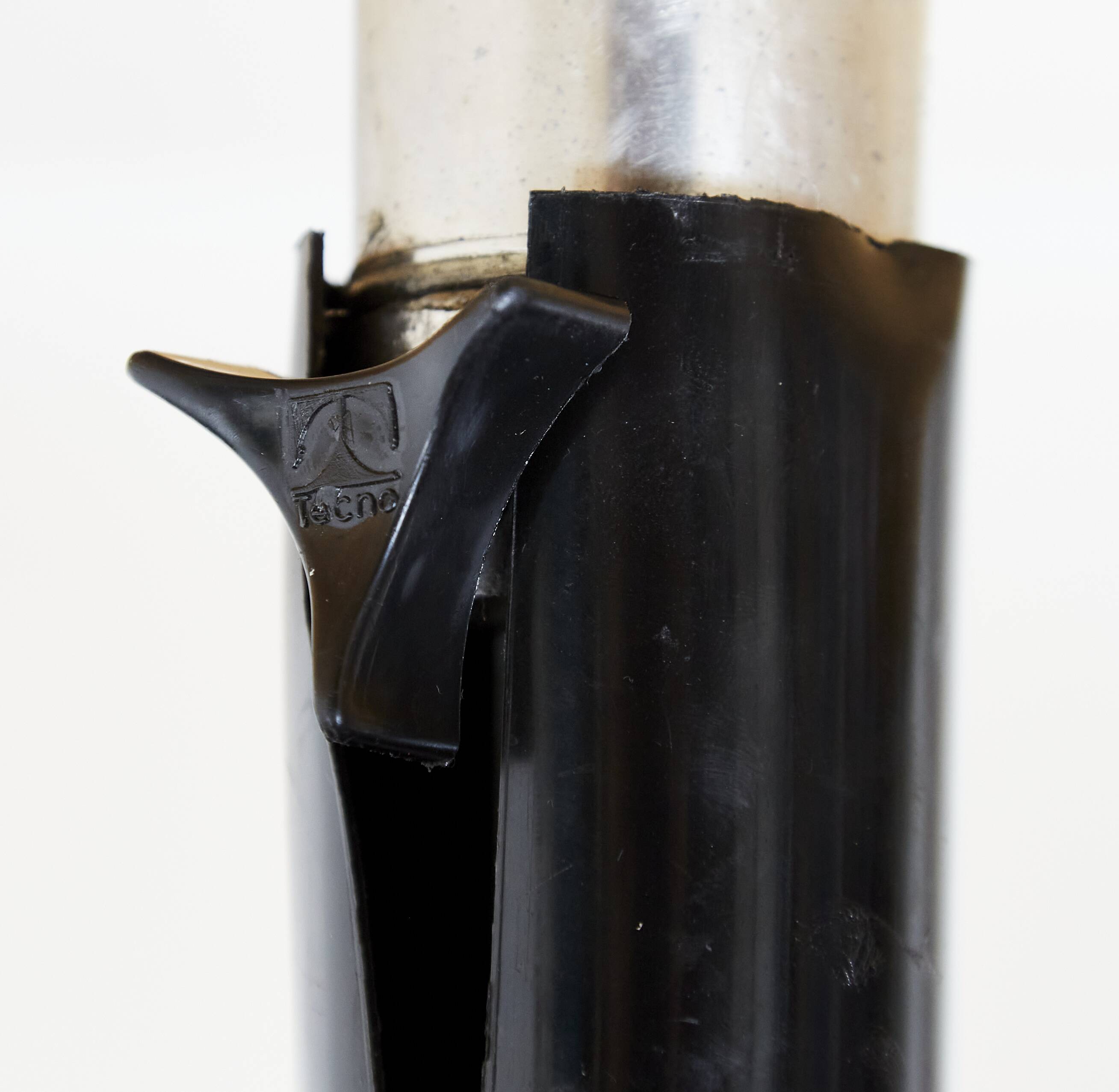 Oswaldo Borsani swivel Chair P125 for Tecno Milano