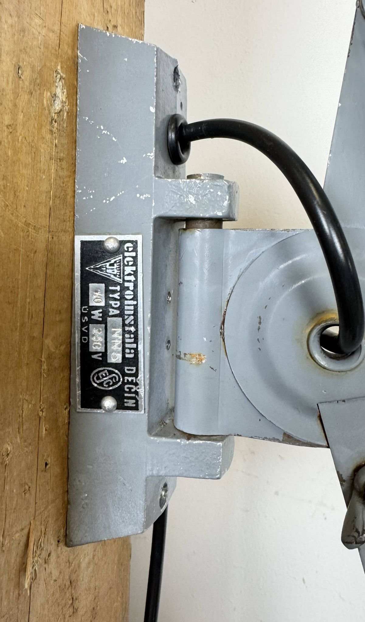 Grey Industrial Scissor Wall Lamp from Elektroinstala, 1960s