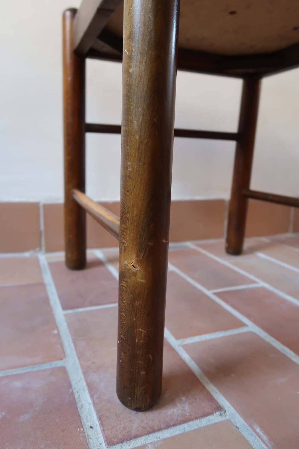 4 brutalist skai chairs (3 lots available)