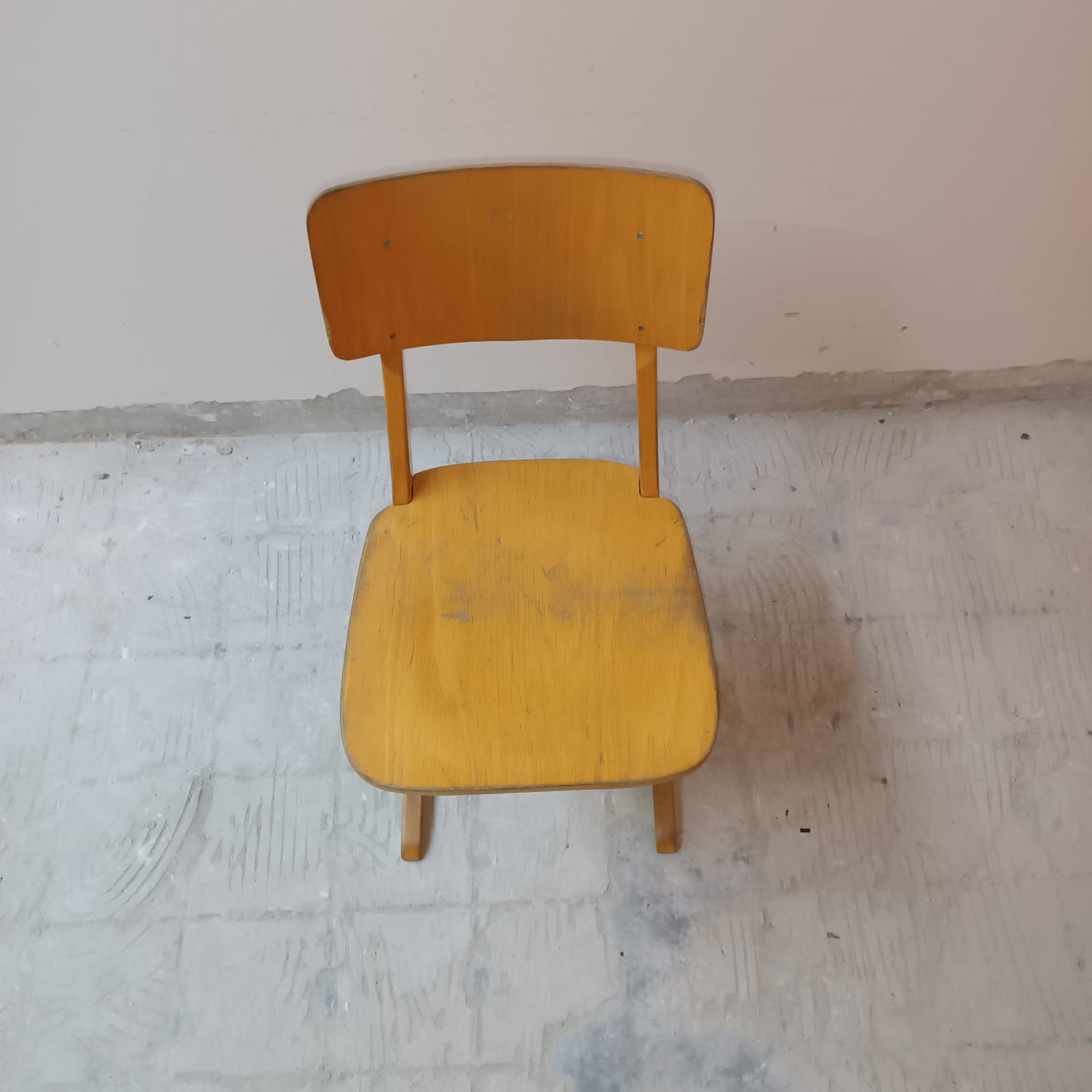 Chaise d'écolier adulte vintage, casala