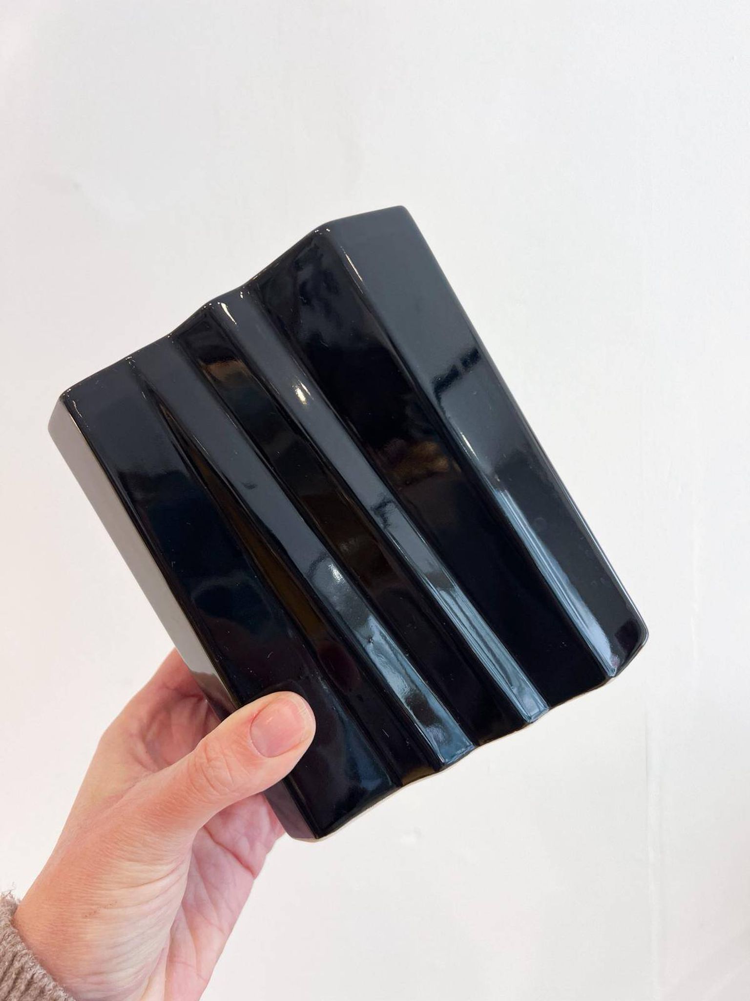 Vase vintage noir