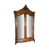 Armoire style Louis XV en noyer avec miroirs biseautés