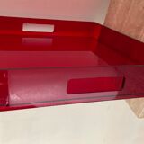 Design top in red plexiglass