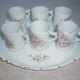 Tasses à café et plateau, vaisselle pour enfant en porcelaine ancienne
