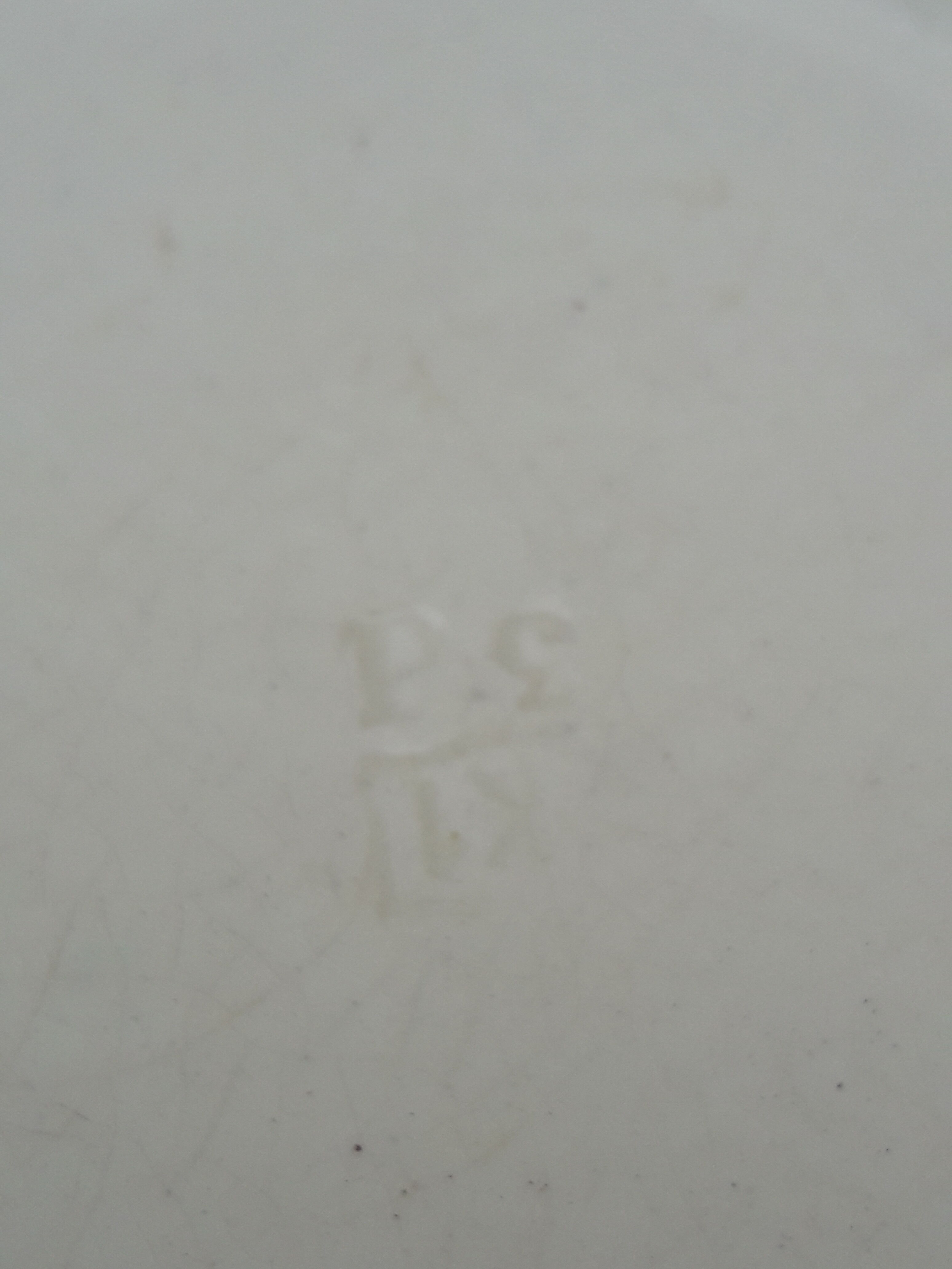 2 hollow plates Iron Earth Boulenger model Bordeaux diam 23 cm