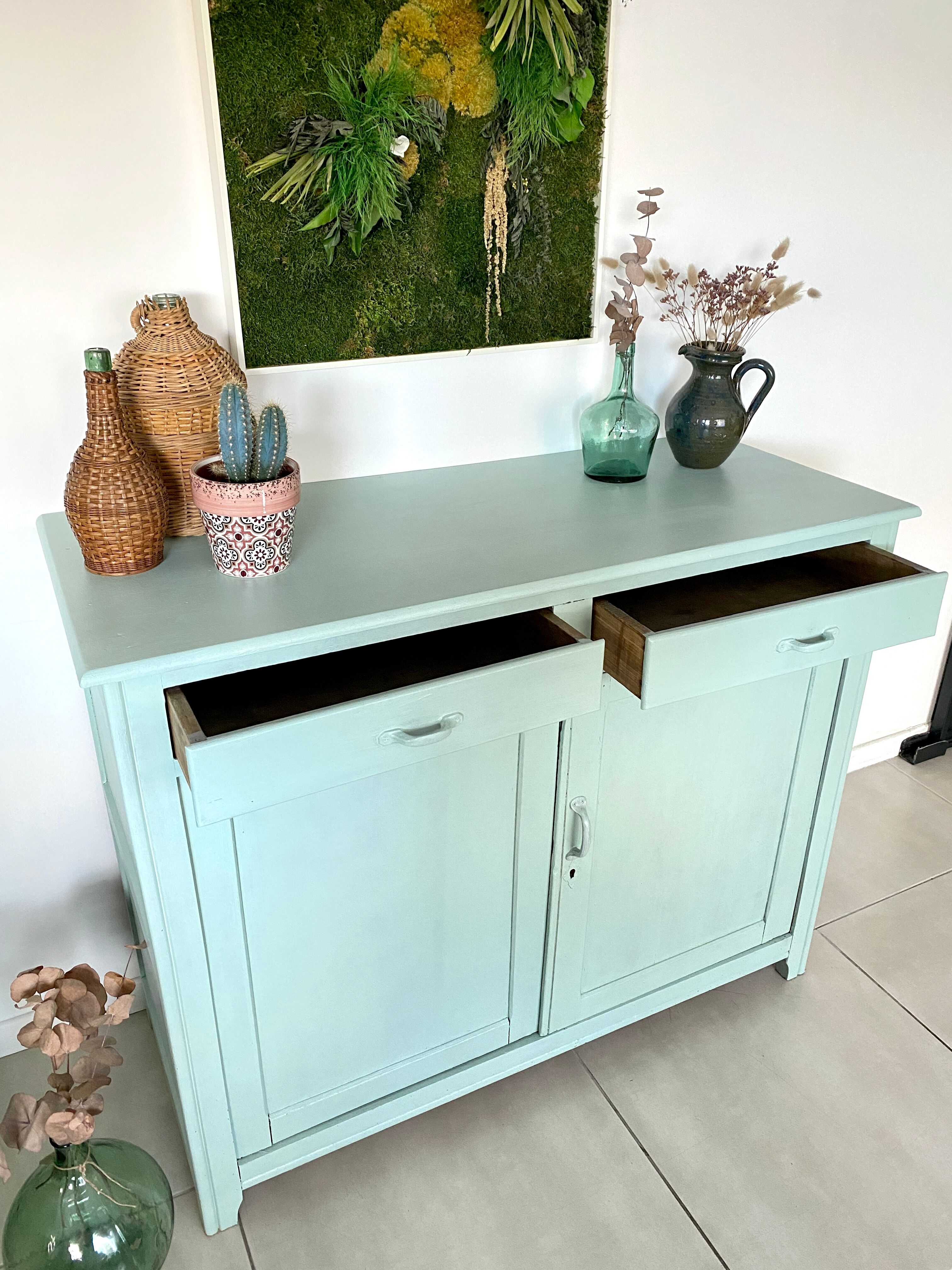 Parisian buffet green mint