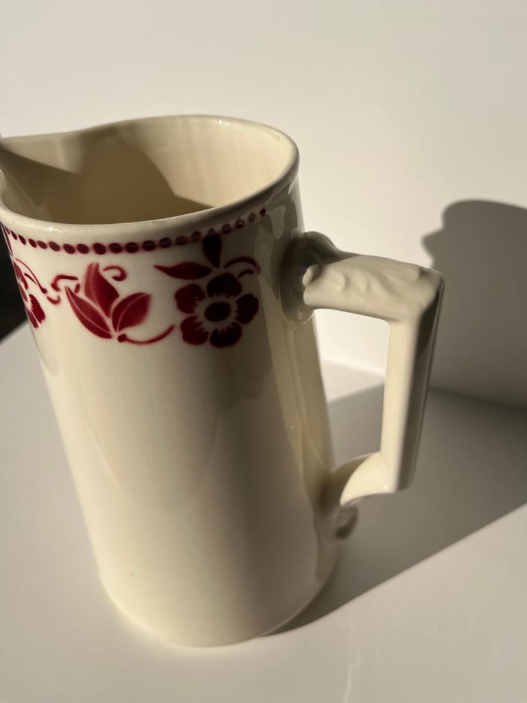 Large pitcher Badonviller red flowers