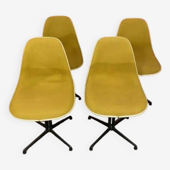 Series of 4 “La Fonda” chairs by Charles and Ray Eames for Vitra