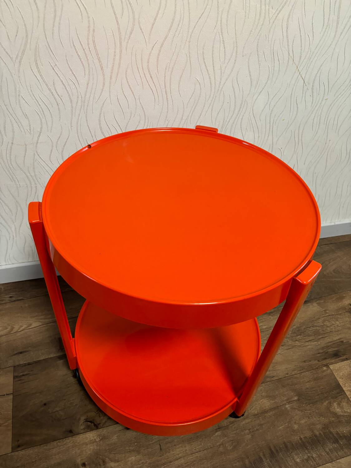 Desssert Prisunic orange - meuble d'appoint Prisunic - bout de canapé vintage -70s