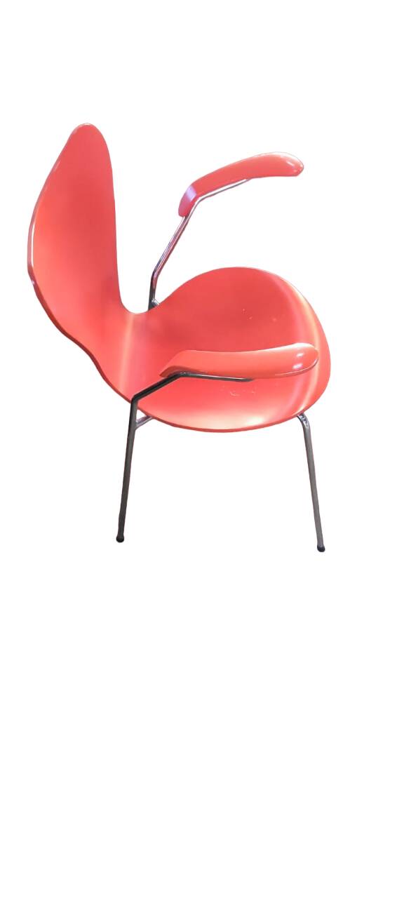 Designer office chair in compressed wood designed by Arne Jacobsen for Fritz Hansen, Denmark, 1982.