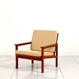 “Capella” lounge chair by Illum Wikkelsø for Niels Eilersen