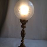 Bronze globe lamp