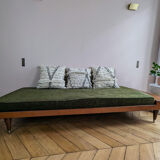 Daybed bottle green bench Kann Design