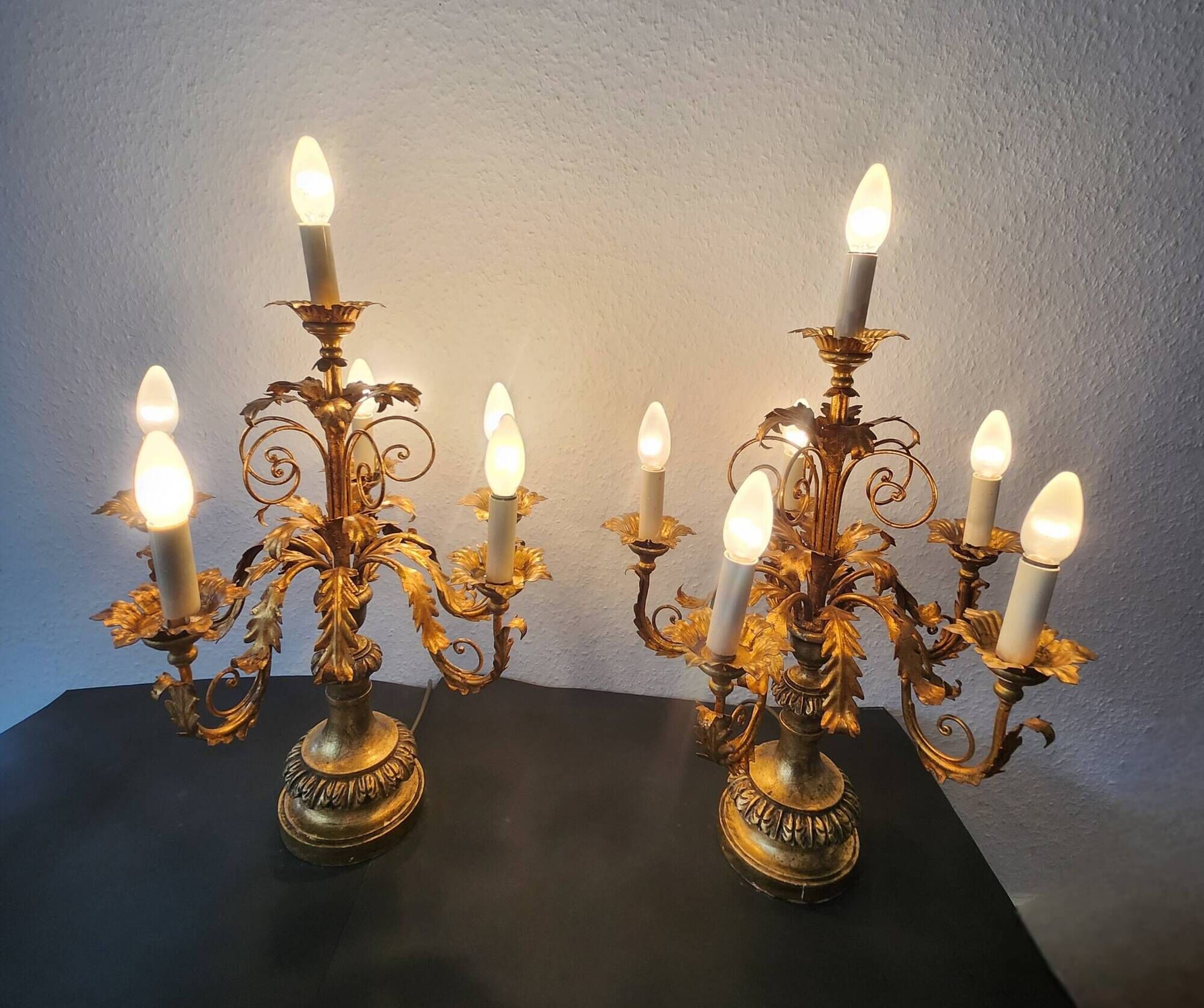 Antique gilded hand-forged hand-carved Florentine Louis XV, Italy