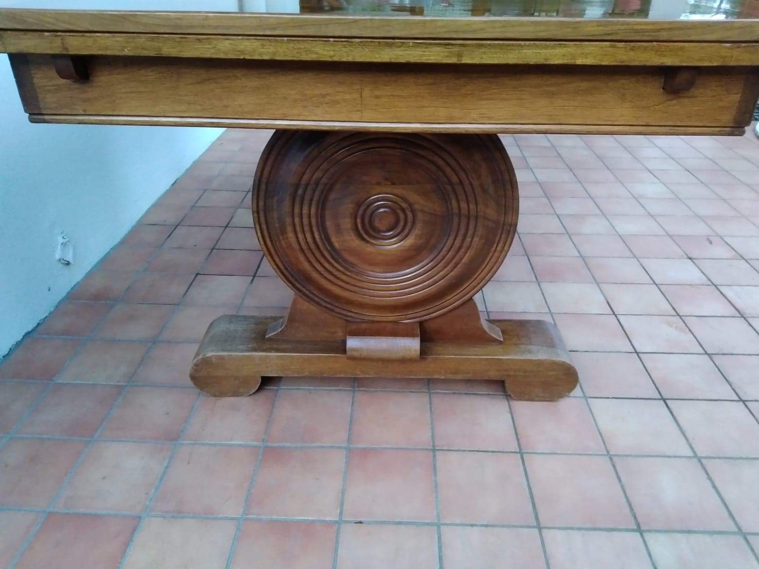 Table from the 1940s in solid oak in the style of Victor Courtray.