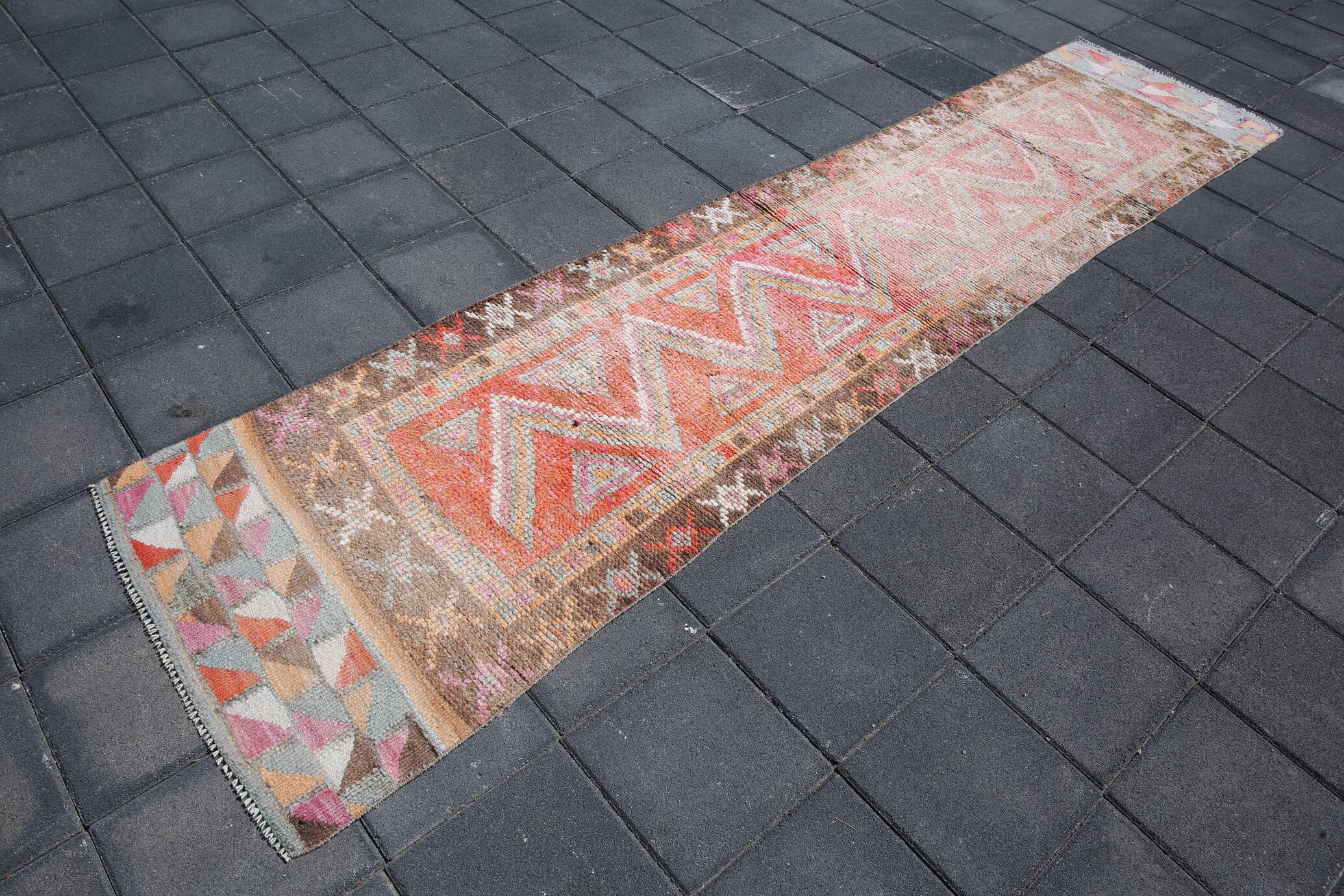 Colorful Vintage Runner Rug, Soft Pink Handmade Hallway Carpet, 82x334 Cm