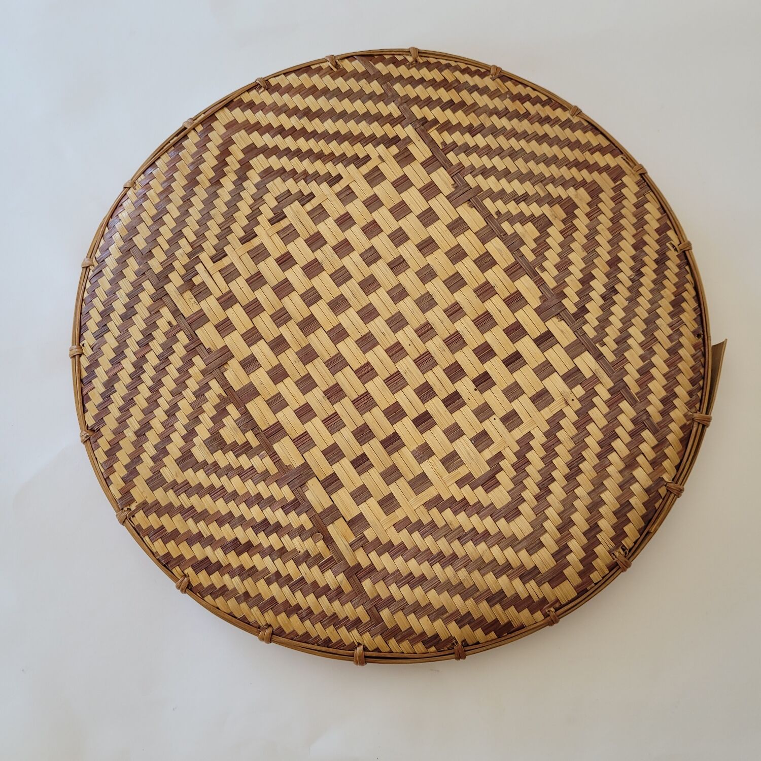 Bamboo basket / tray