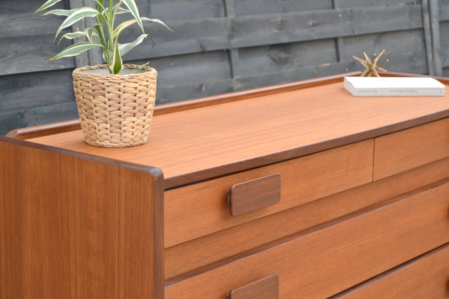 Dresser by White & Newton * 127cm