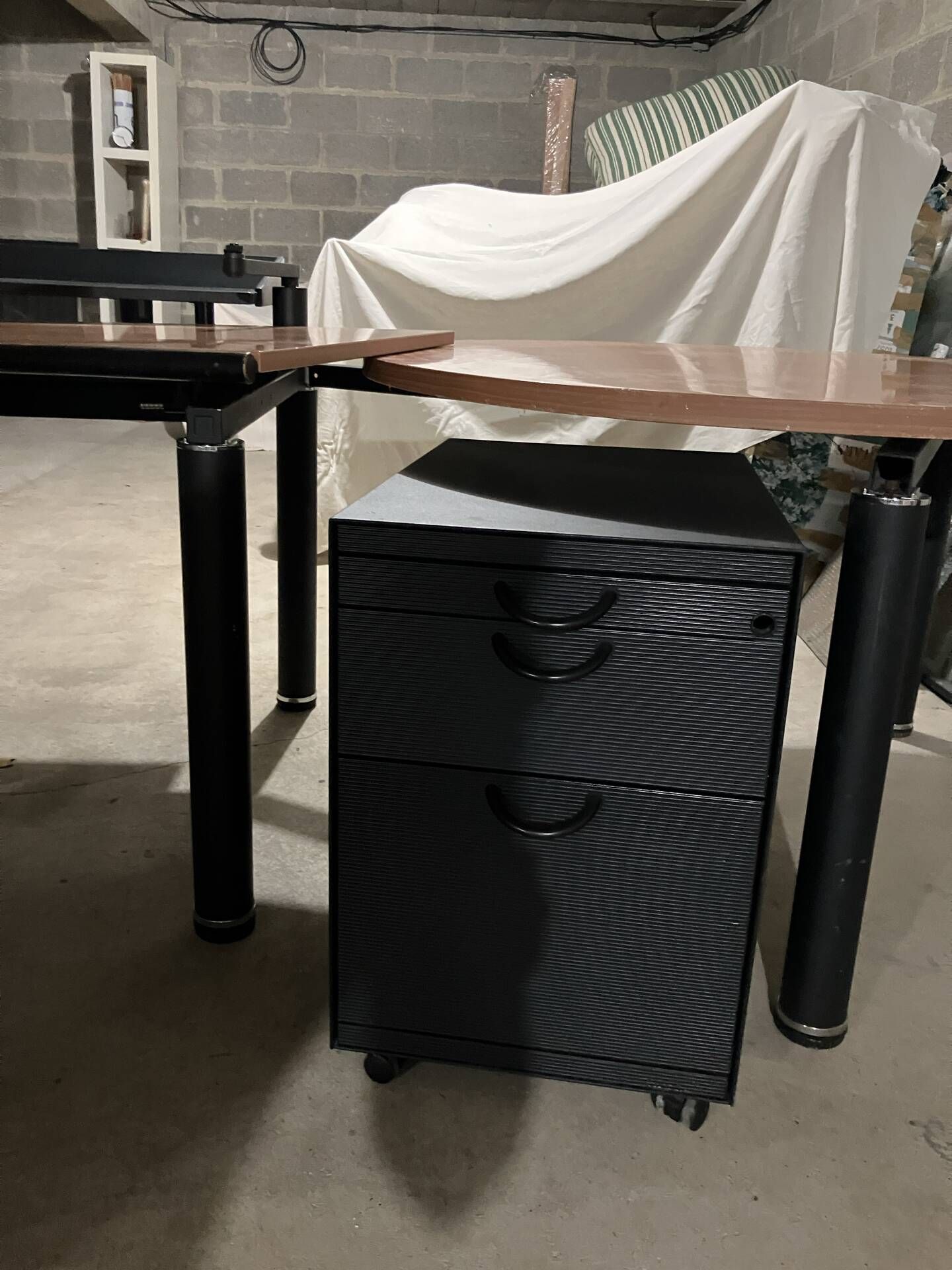 Management desk Vitra Metropole series