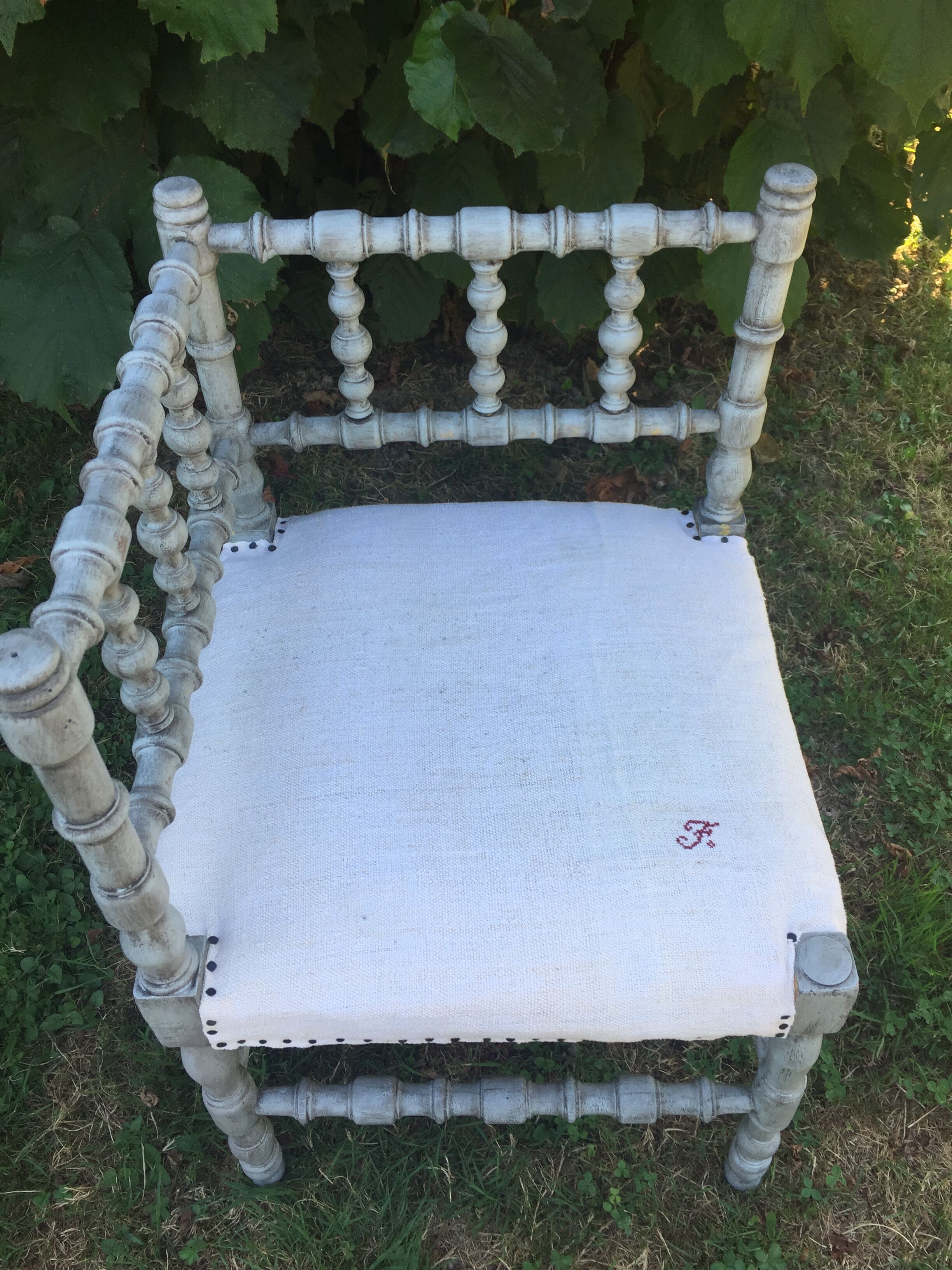 Corner antique chair