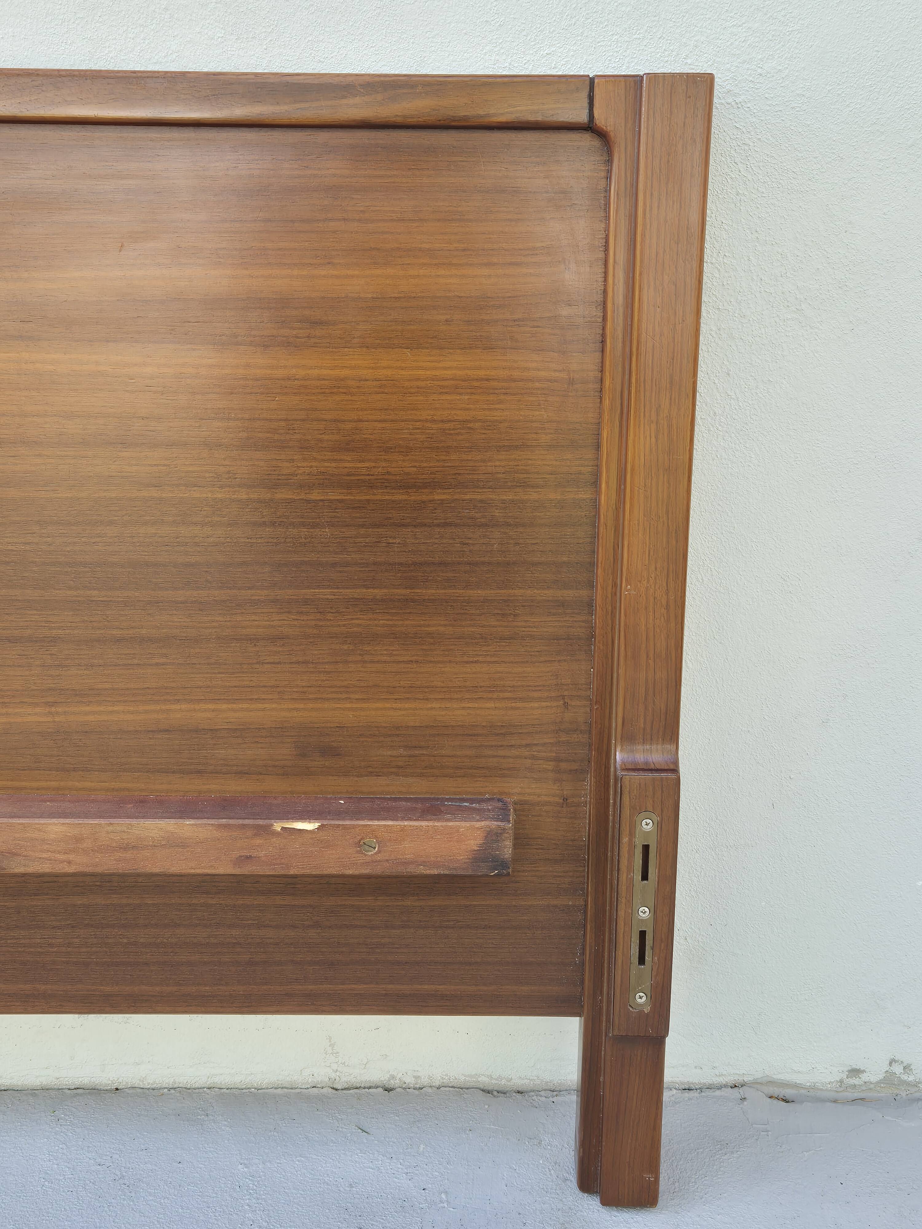 Lit de noyer Stilwood des années 1960