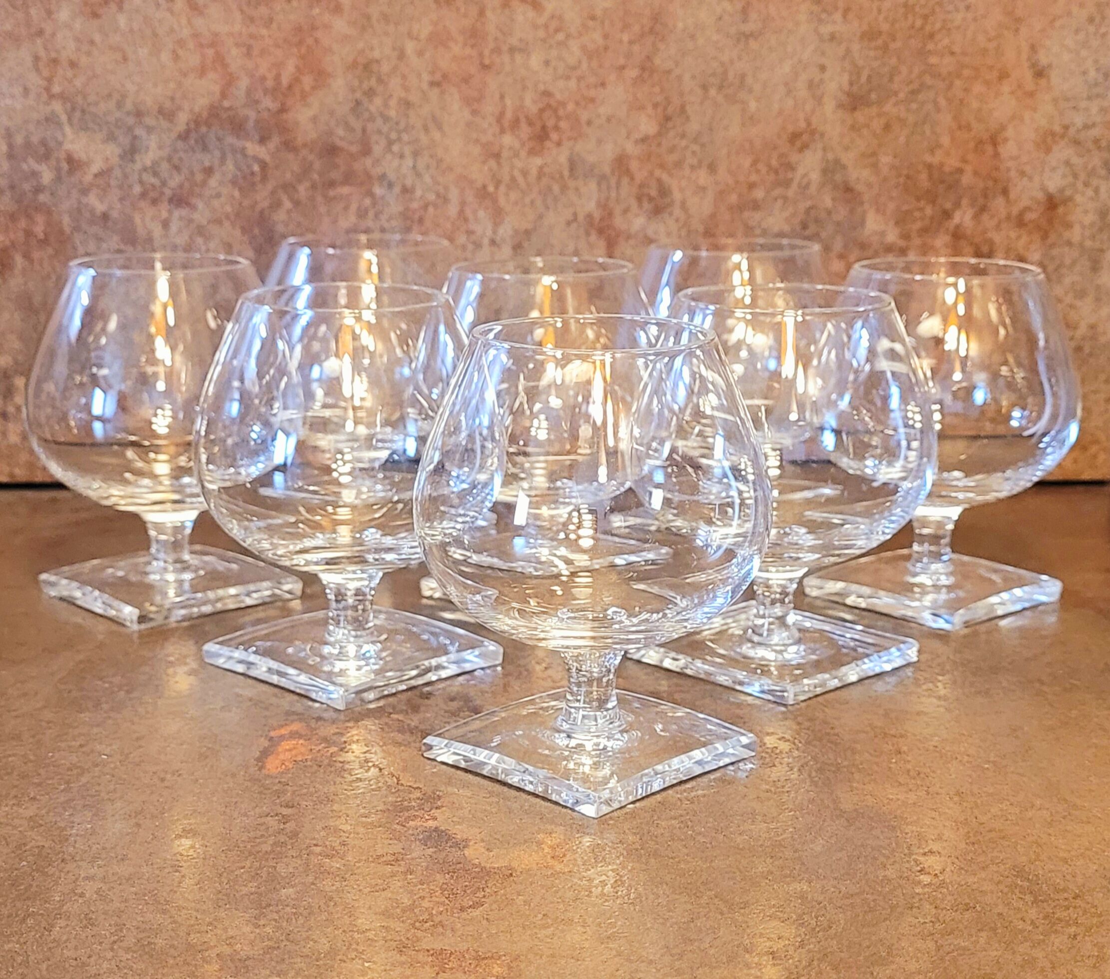 Eight vintage vintage crystal glasses