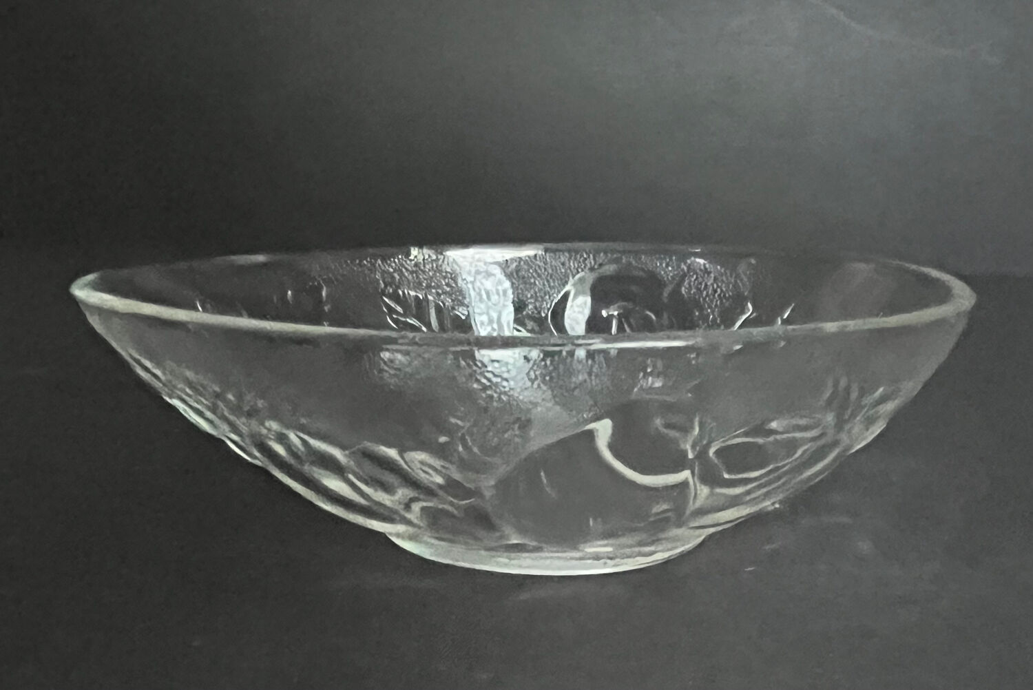 8 glass dessert bowls or appetizers