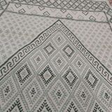 Tapis traditionnel blanc et vert fait main en pure laine