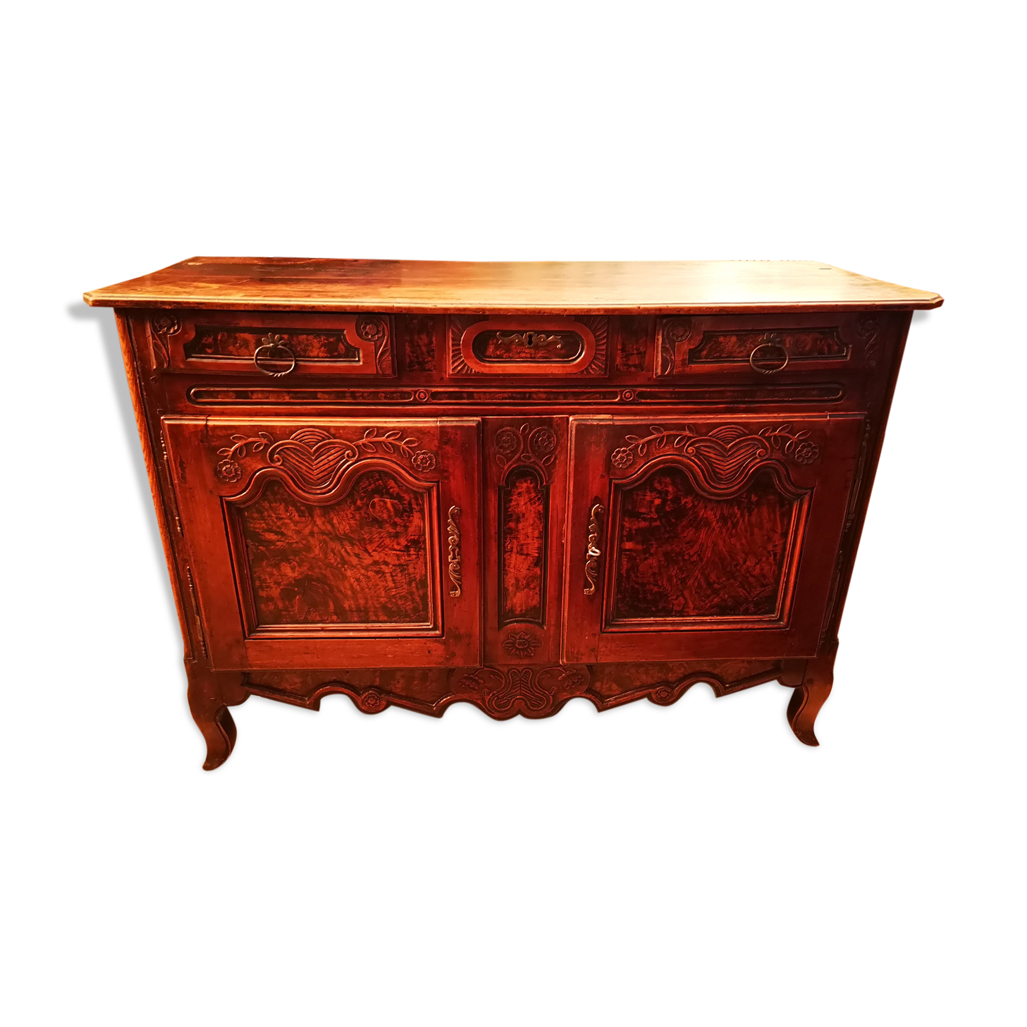 Buffet bas de style Louis XV